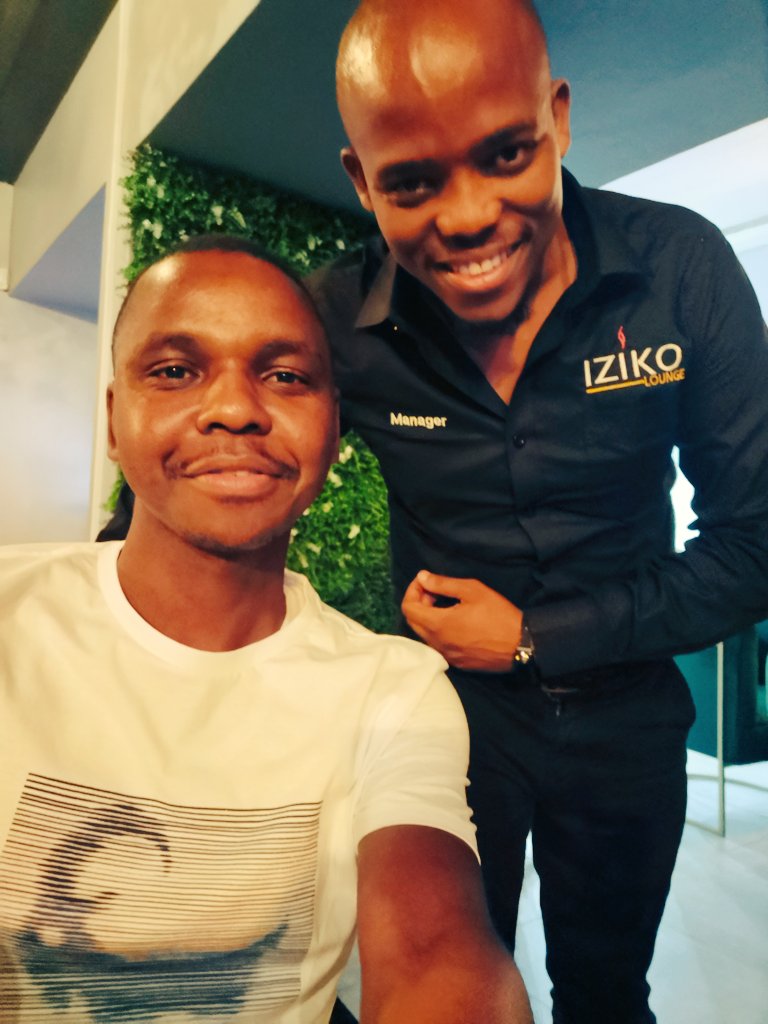 mtogri84's tweet photo. @zwegumede Iziko, great spot https://t.co/5VpLEvZD9S