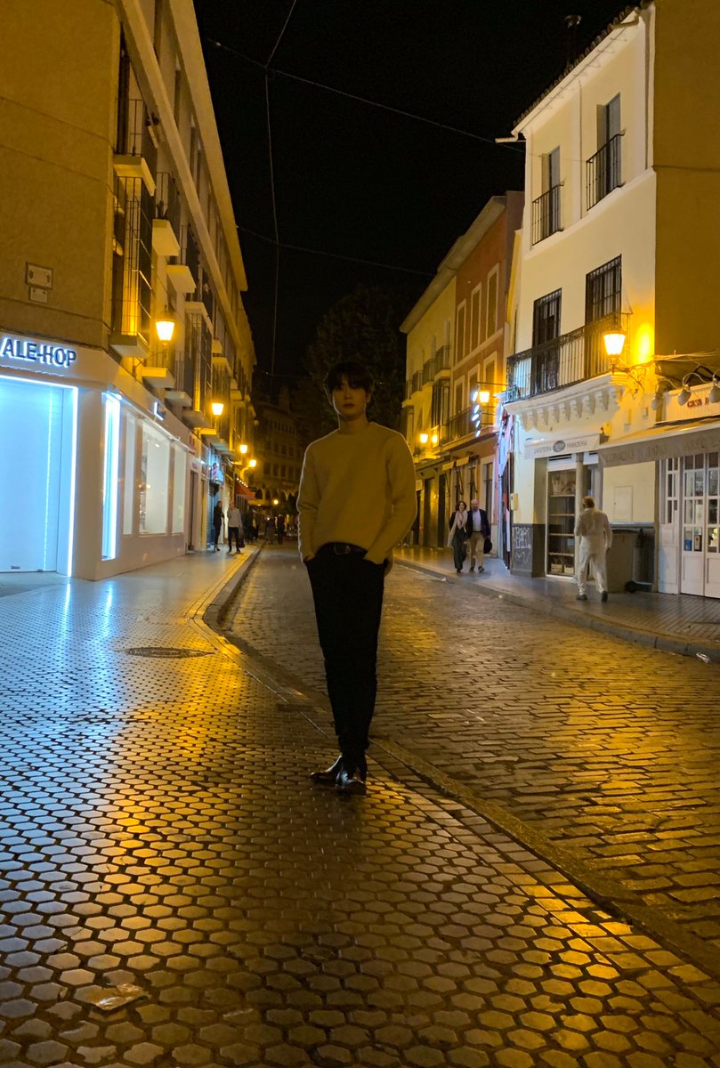 1000_better's tweet photo. #Jlaylist 
my life becomes more beautiful because of u, Jaehyun😊 https://t.co/cZtcAiHLie