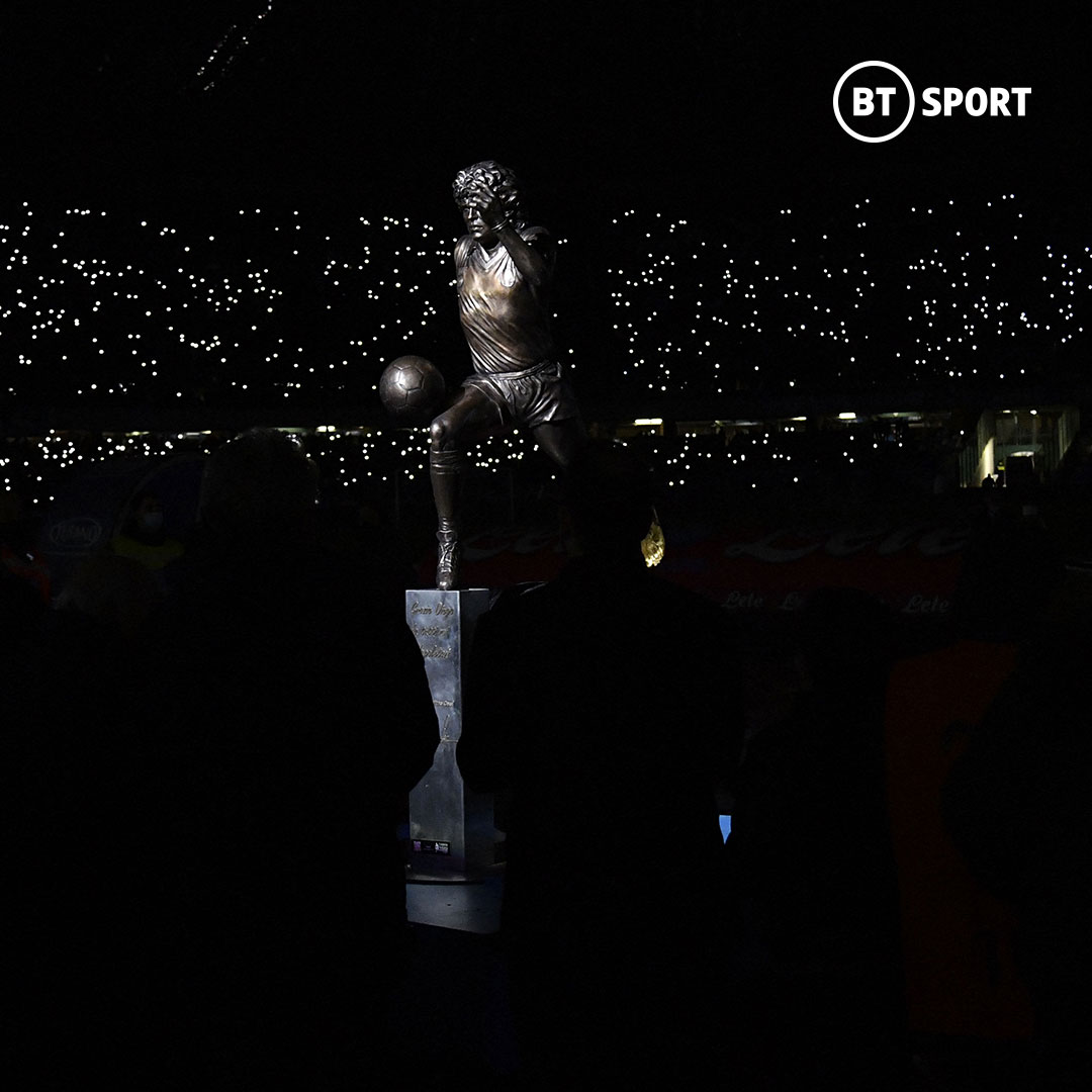 footballontnt's tweet photo. Napoli unveil a statue of Diego Maradona at their stadium before their Serie A match vs. Lazio 1️⃣0️⃣ https://t.co/U3CL8JEaSp