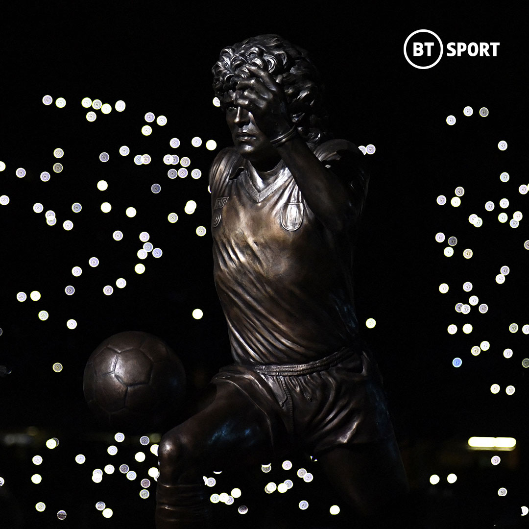 footballontnt's tweet photo. Napoli unveil a statue of Diego Maradona at their stadium before their Serie A match vs. Lazio 1️⃣0️⃣ https://t.co/U3CL8JEaSp