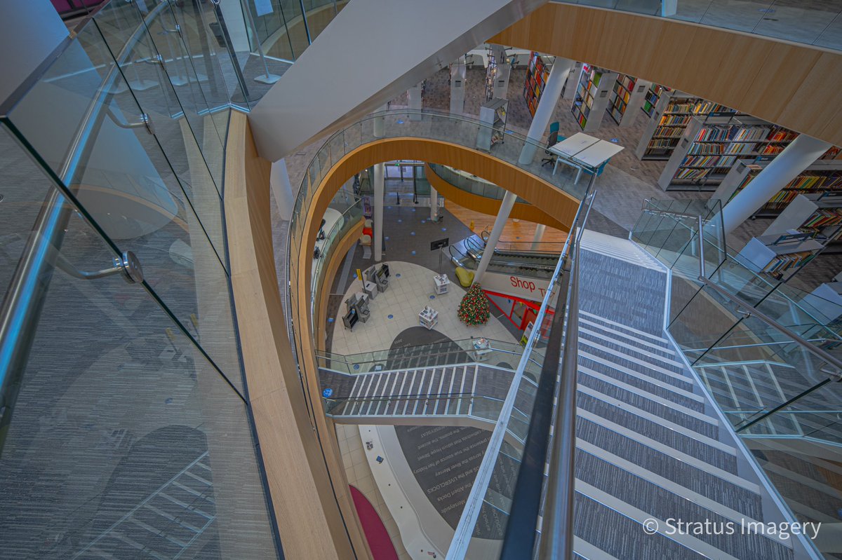 stratusimagery's tweet photo. Liverpool Central Library 📸 @angiesliverpool @YOLiverpool @realrobinjmac65 @LivUniLibrary #liverpool #liverpoolcity #library #liverpoollibrary https://t.co/qVxkOvhpma
