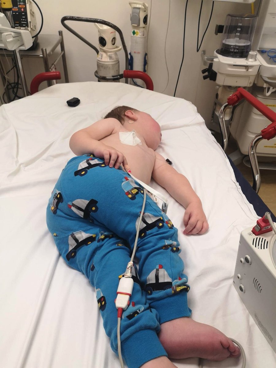 <a href="/msm4rsh/">Kym Marsh</a> Little Theo who ruth is fundraising for to give a Christmas treat too is still in hospital his last seizures was 35 minutes long let’s keep our fingers crossed this little hero is soon home justgiving.com/crowdfunding/r…
