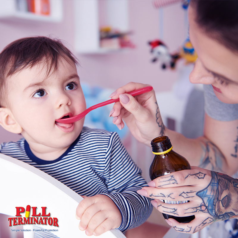 PillTerminator's tweet image. Med #Safety Tip: If you give your child medication, always follow dosing instructions. 💊📄 Use a #medication spoon or syringe, not a kitchen spoon, to measure out liquid medicine.