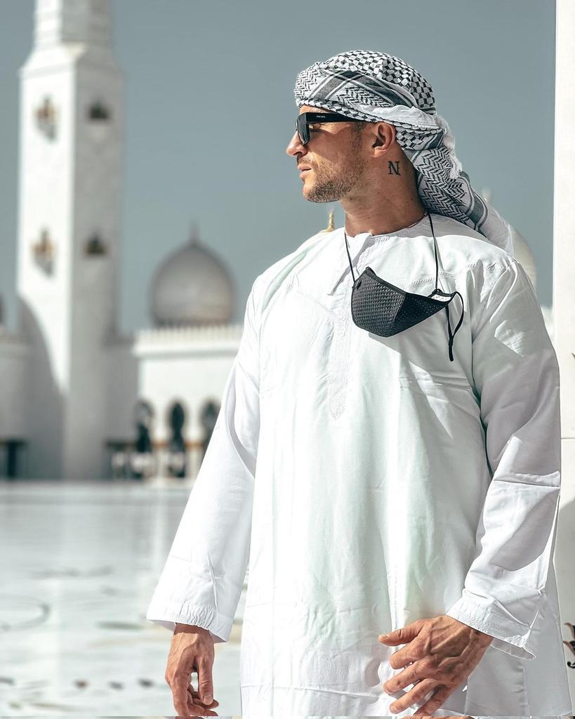 BelieverOnlyone's tweet photo. #bilaz #билаз
👳👳🌅 https://t.co/pr2gc9o1eP