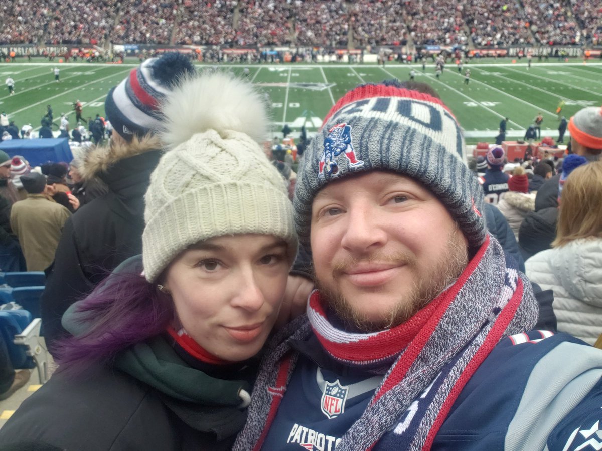 keterprozak's tweet photo. First Patriots game together! #patsgame https://t.co/pOLes9gShc