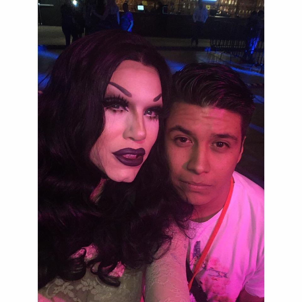 Happy birthday  Thank you for your art, I love you so much. I hope you come back to Mexico love you 