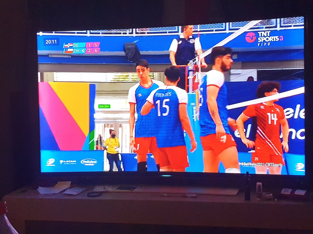 dandyt43's tweet photo. #calivalle2021xtntsports saludos desde suecia viendo a  las jovenes promesas del dpte chileno. mientras espero el partido del eterno campeon https://t.co/HONTrqKVHU
