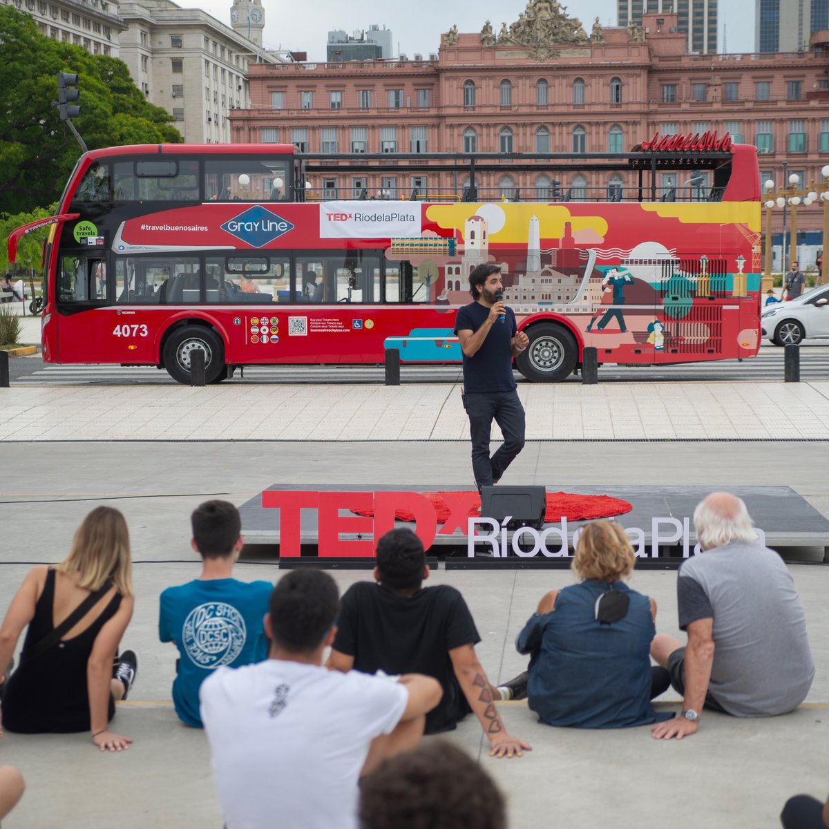 garbulsky's tweet photo. Ayer, las ideas de TEDxRíodelaPlata pasearon por la ciudad. Ayer fue un gran día.

Gracias, gracias, gracias a los oradores de lujo, al equipo soñado y a todas las personas y organizaciones que hacen posible esta locura. https://t.co/35lb6Qwkxz
