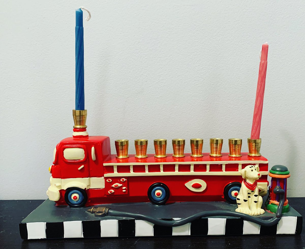 As we get ready to celebrate for some 8 crazy nights…please keep an eye on all candles. To our members, their families and to all of the Newton Community who celebrate, “Happy First night of Hanukkah!!” #newtonma #jccboston #newtonfire