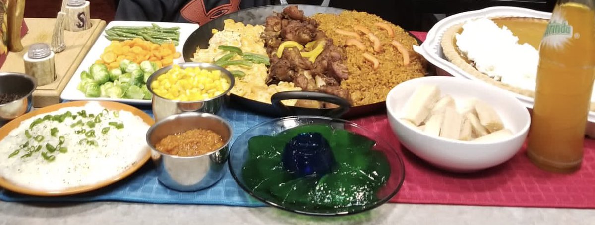 nanayaalive's tweet photo. #happysunday! #thanksgivingdinner wiv a twist it was🔥 We went #Ghstyle with the Turkey (chofi)🦃Missing #GH so I brought #GH 2 the USA✌🏿som #GHjollof som sugar cane 2 add 2 the desert😋 som mirinda & the rest is history #turkey #chofi #stillgivingthanks 🦃
❤️🧡💚🤎 #fall🍁🍂🥶 https://t.co/H1PhZGgpGK