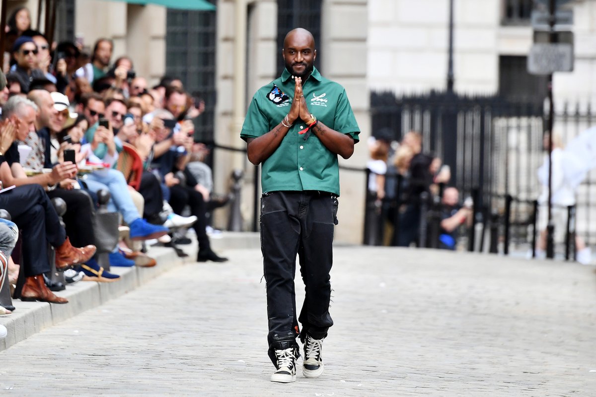 ellebrasil's tweet photo. Virgil Abloh (1980 -2021), um dos grandes gênios desta geração da moda. Relembre sua trajetória: https://t.co/kMsdLt4lAg https://t.co/A0o21t61Ol