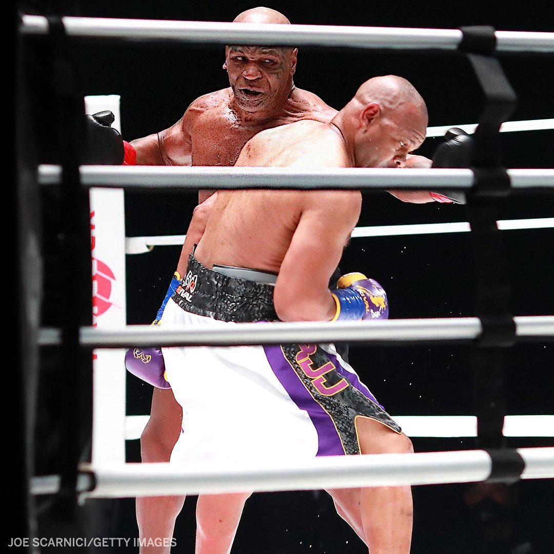 стерлинг юфс. ян стерлинг реванш. тайсон рой джонс. выиграл ли бой. ли селби.