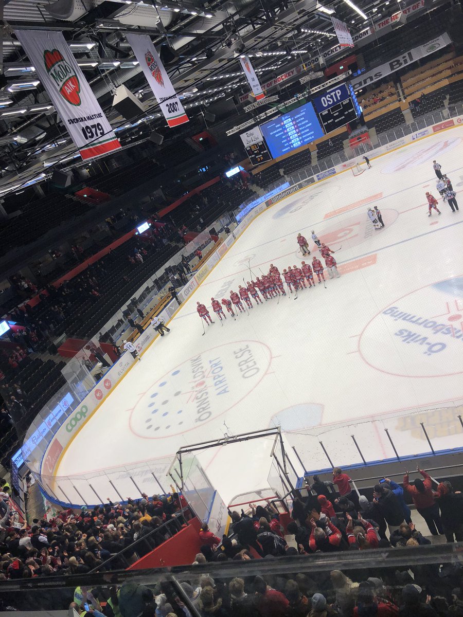 Västerås(b), Almtuna(b)(b), Västerås(H) 4 vinster! 4 matcher live! Hoppas den trenden håller i sig!🇭🇺

Riktigt bra prestation från laget och klacken! Forza MoDo!!🇭🇺🎉🙌🏻 #modose