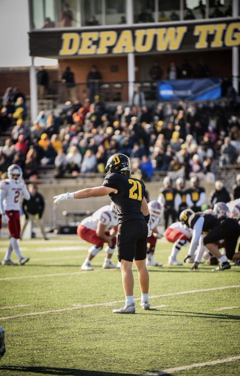 Jake Comer tweet media