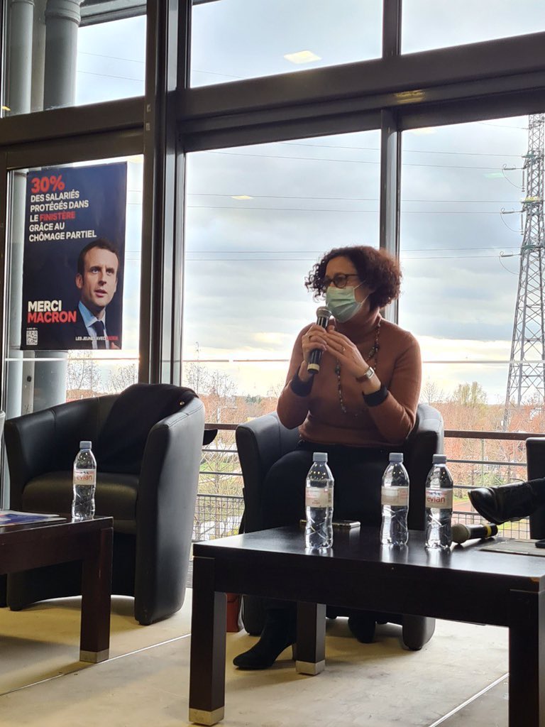 Belle mobilisation aujourd'hui à Rennes au #CampusBZH de la majorité avec 300 militants en présence de <a href="/steph_sejourne/">Stéphane Séjourné</a>, Président du groupe <a href="/RenewEurope/">Renew Europe</a> au parlement 🇪🇺, la Ministre <a href="/EmmWargon/">Emmanuelle Wargon</a> et de nos parlementaires bretons pour parler bilan et avenir
#Macron2022 #5ansdeplus