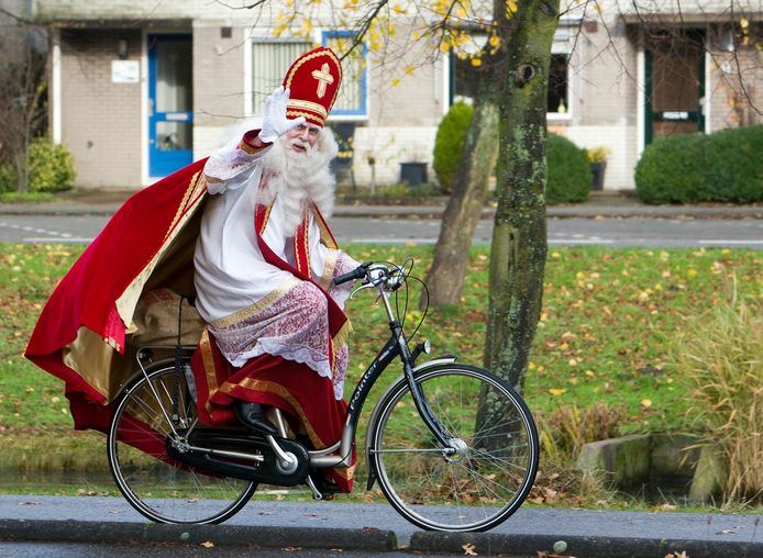 CoolBikeArt1's tweet image. Happy Bicycle Saint Nicholas Day!
#sinterklaas 
#mikulas
