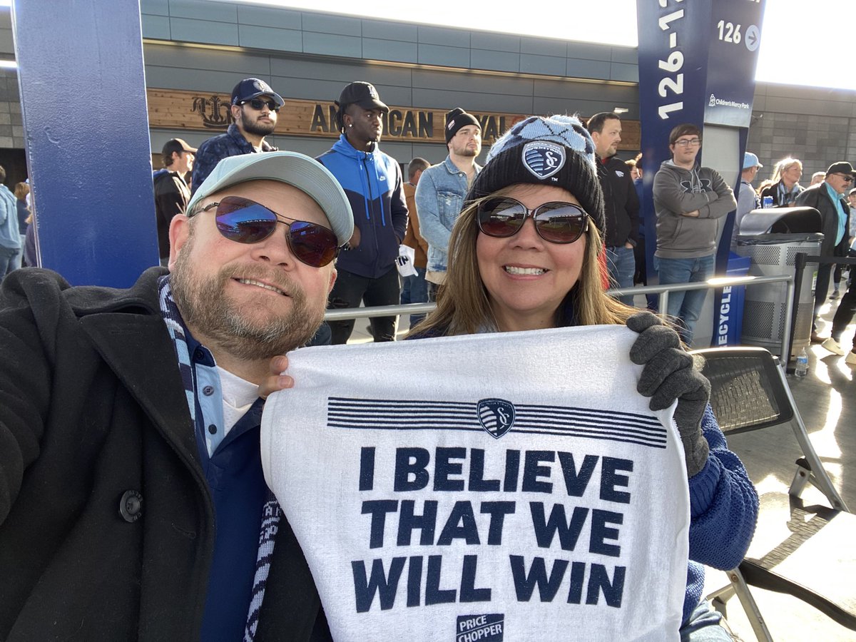 AAAgnewWilliams's tweet photo. Paint the Wall—-Go Sporting!
#SportingKC https://t.co/k4t5qfdrt6
