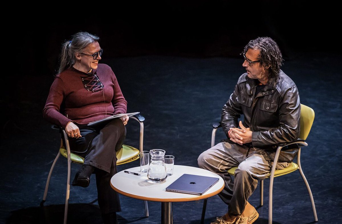 CathyButters's tweet photo. Such a pleasure to welcome  @DavidOlusoga to @ArtsCentreEHU @edgehill on Friday evening for a brilliant talk and Q&amp;A, hosted by @JennyLeeBarrett as part of our extended #BHM #EHUBHM programme. Thank you to @BrianSaylePhoto for photos https://t.co/AYvgkMW1e7