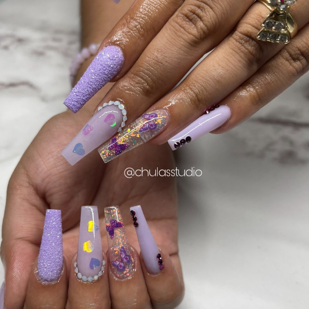 kushmamasita's tweet photo. ✨DM for Nail Appointments
instagram: @chulasstudio 🌸
facebook: Chula’s Studio 💻
📍Winston-Salem, NC
.
.
.
.
.
.
#glitternails #butterflynails #blingnails #winstonsalemnailtech #chulasstudio #abstractbrownnails #winstonnails #ncnails #instagramnails #nailart #allacrylic https://t.co/mwJ9XqNsJj