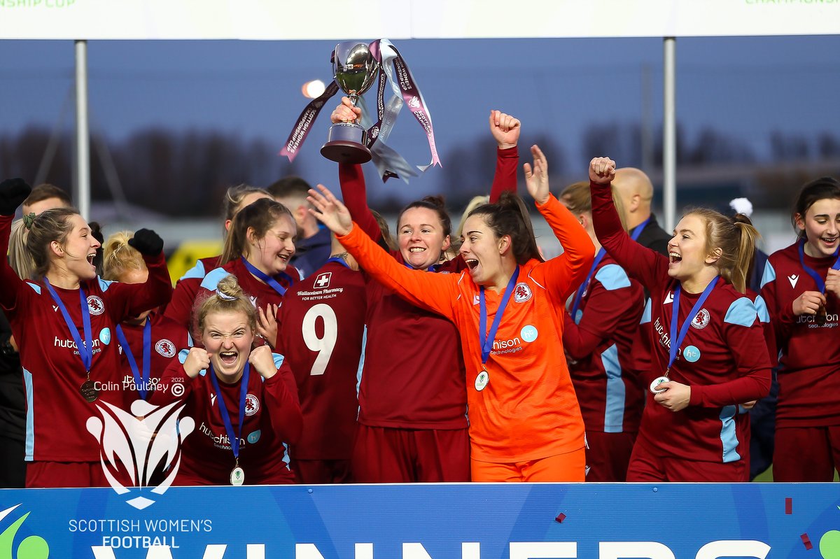 CollargeImages's tweet photo. Congratulations @Dryburghgirls on winning the @SWFChampionship Cup! #ThatWinnigFeeling #Celebrations #Celebrating #Winning #TrophyLift https://t.co/KHf5J92Jed