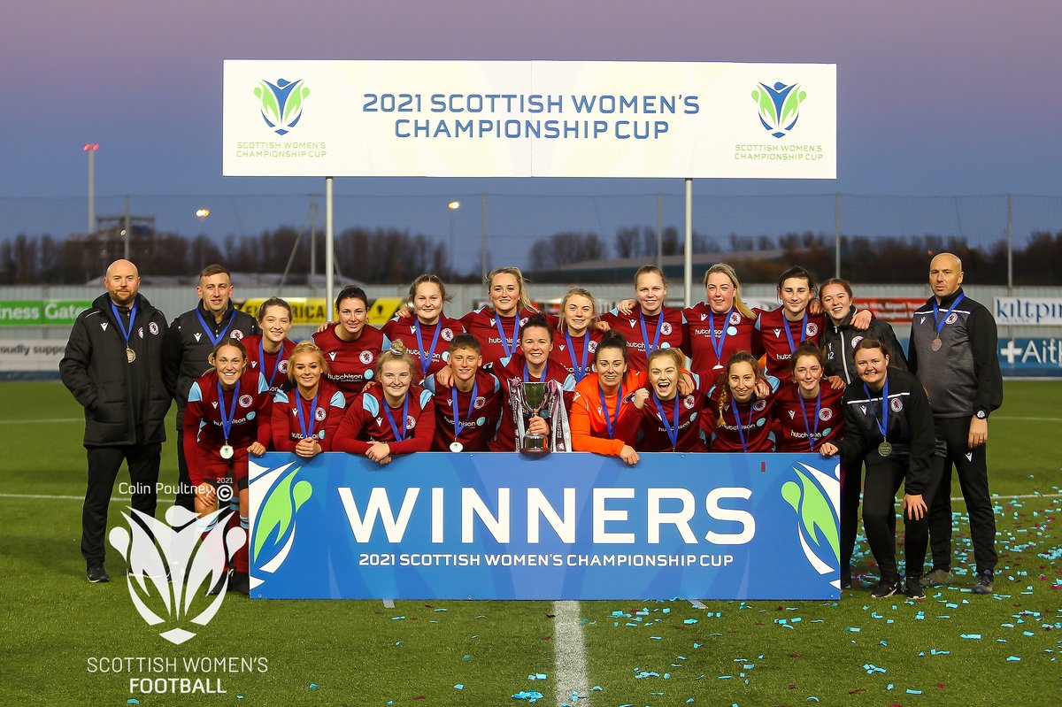 CollargeImages's tweet photo. Congratulations @Dryburghgirls on winning the @SWFChampionship Cup! #ThatWinnigFeeling #Celebrations #Celebrating #Winning #TrophyLift https://t.co/KHf5J92Jed