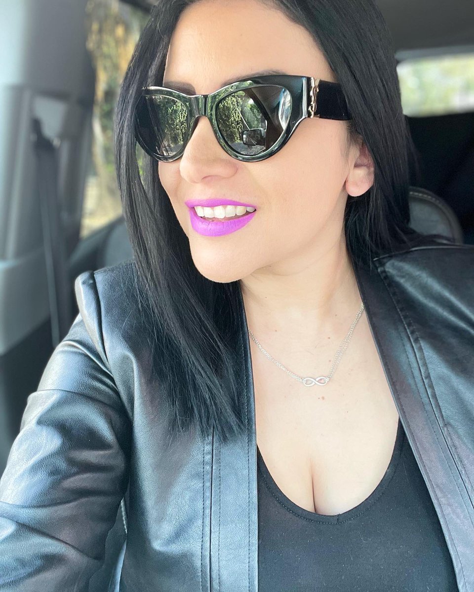 FerBetancourt9's tweet photo. Domingo 🖤 https://t.co/1K8Pj1MP7Y