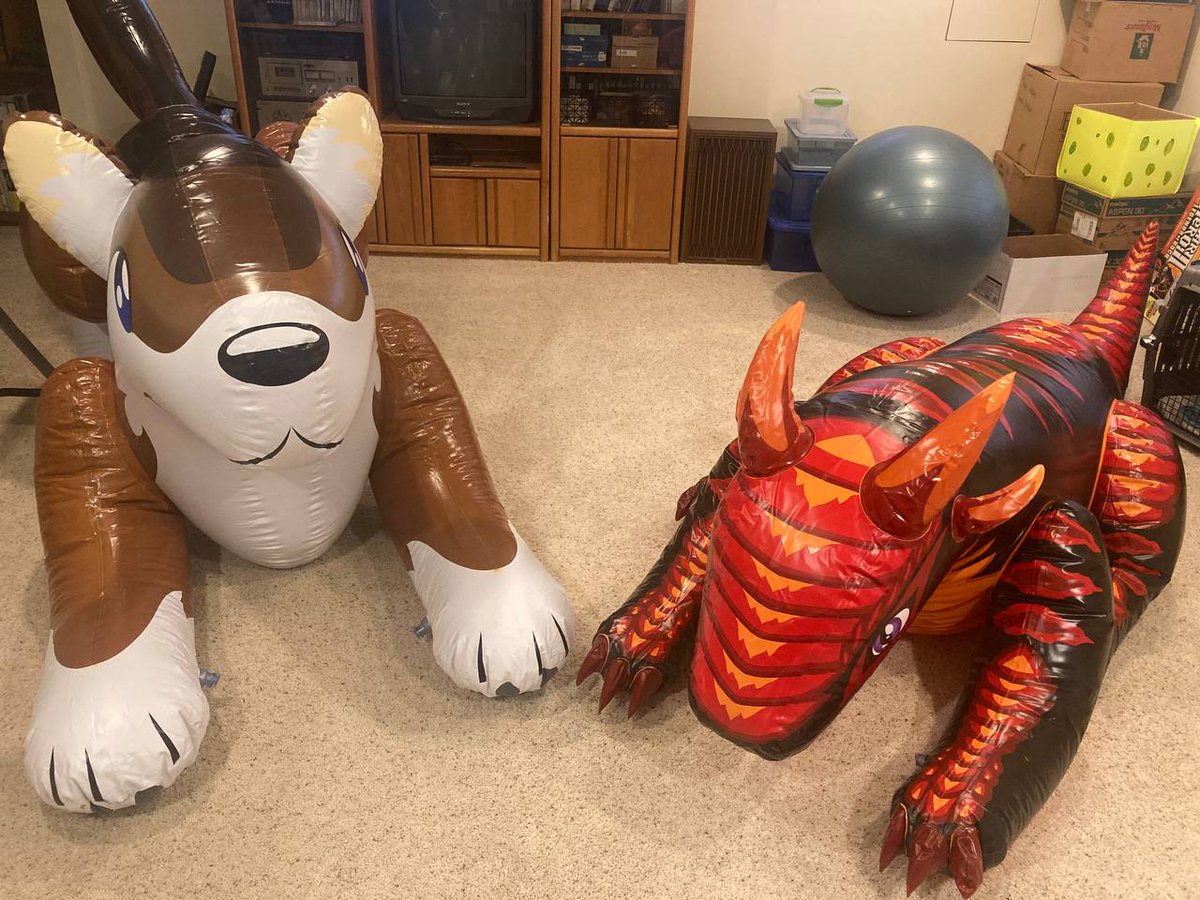 IndieTimber's tweet photo. If I canβt fit two pooltoys in one baggage to MFF, should I either bring PuffyPaws G3 Wolf (prototype) or Phenod Ember Dragon?
Voting poll on a thread.
#pooltoy #phenod #phenodtoy #puffypaws #squeaks #squeakies #MidwestFurFest https://t.co/n3z0G5eZy9