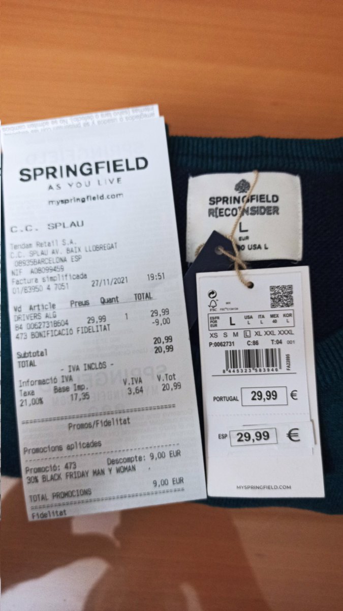Kiliansp's tweet photo. @springfieldmw que explicación me podéis dar a mí compra de ayer? Una vez en casa he visto cómo habéis subido el precio para el Black Friday con una pegatina! Así no! https://t.co/g7PNX5IfF9