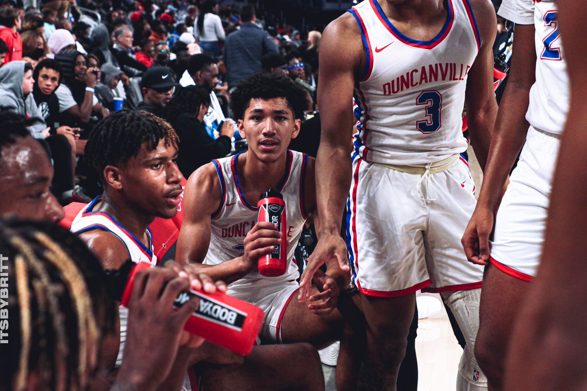 heythatsbritt's tweet photo. Just another weekend with my boys, @DuncanvilleBB ❤️. https://t.co/HpLCl28PD0