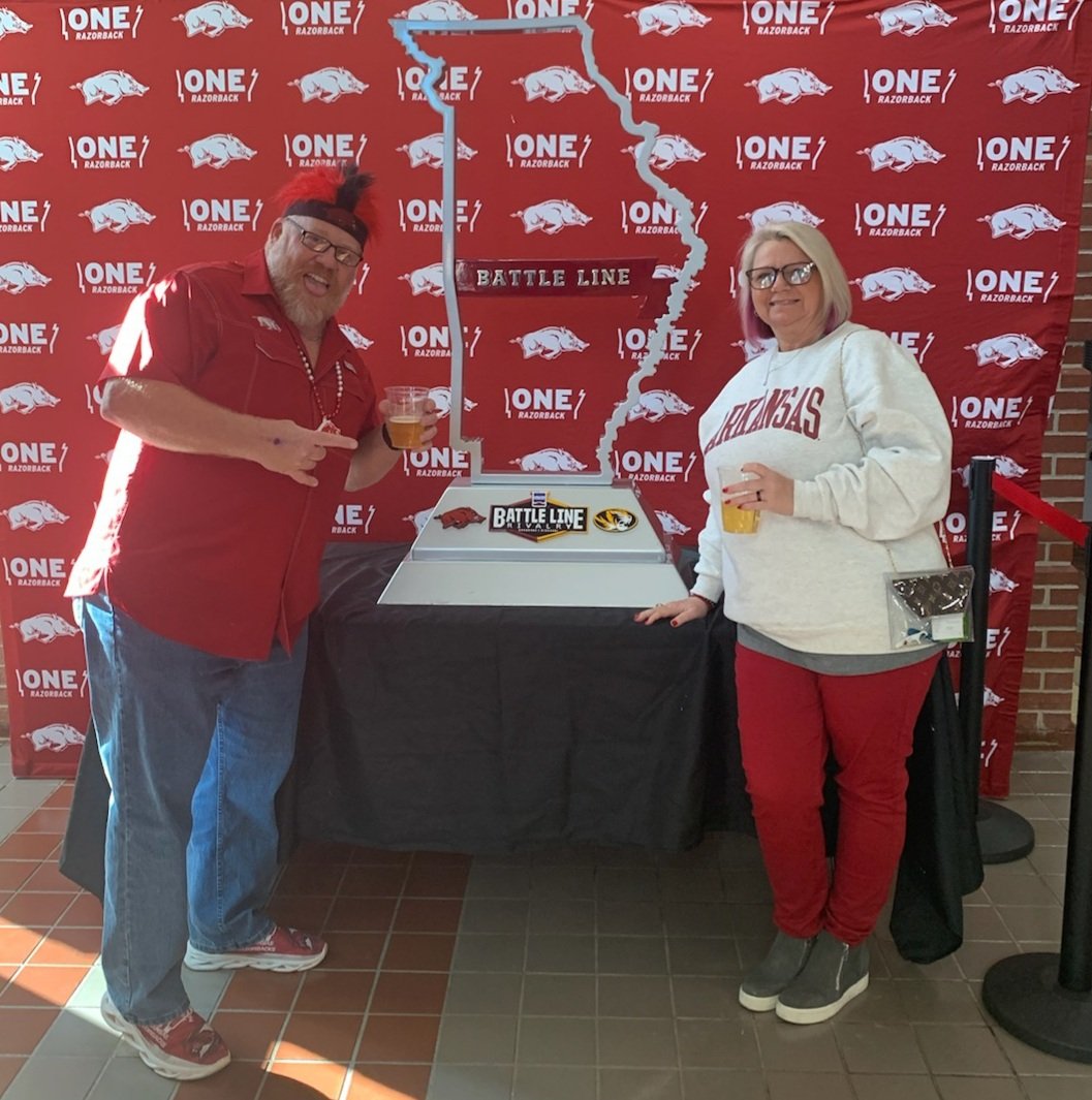 rickybaw's tweet photo. Got dat Battle Line Trophy!
#BattleLineTrophy
@RazorbackFB https://t.co/g42d9NwQWq