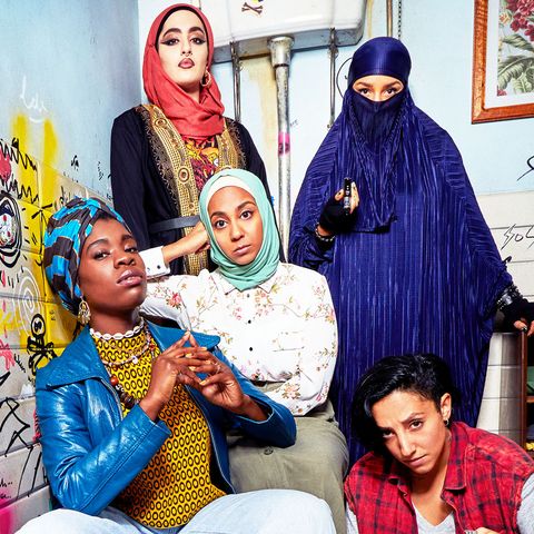 Minimon22's tweet photo. Everyone needs to watch #weareladyparts So happy to see realistic representation of brown/black women, more accurately Muslim women, who have agency. It's a refreshing break from the usual lazy, stereotyped characters we see in media, often oppressed, voiceless &amp; puritanical. https://t.co/QXw1JgepIV
