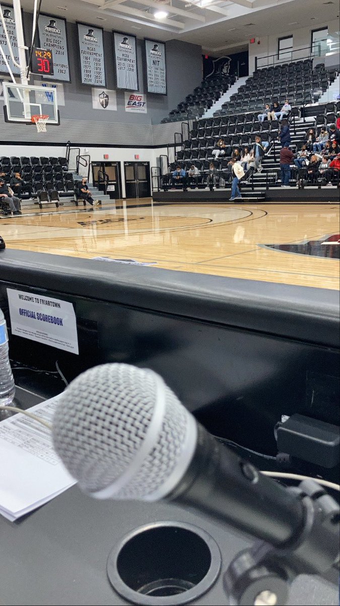 Enjoyed filling in today behind the PA mic for Providence College women’s basketball vs. Monmouth

I was last in this building in 2012 when I called a game vs. then Big East rival Syracuse

Since I live in PVD now, I look forward to hopefully being back here much sooner next time https://t.co/CI4vAaBEv1