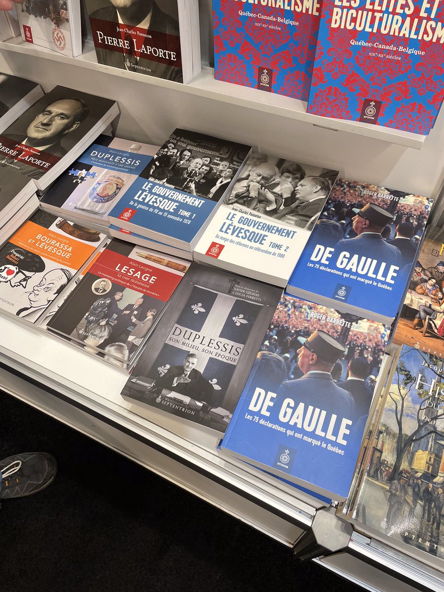 XGelinas's tweet photo. Quel bel étalage au kiosque @SeptentrionEd du @salonlivremtl 😊Salutations à Lucia Ferretti ainsi qu'à Roger Barrette, Alain Lavigne, Jean-Charles Panneton et Alex Tremblay-Lamarche! #Duplessis #HistQc #PolQc https://t.co/5Zoc1dFL9w