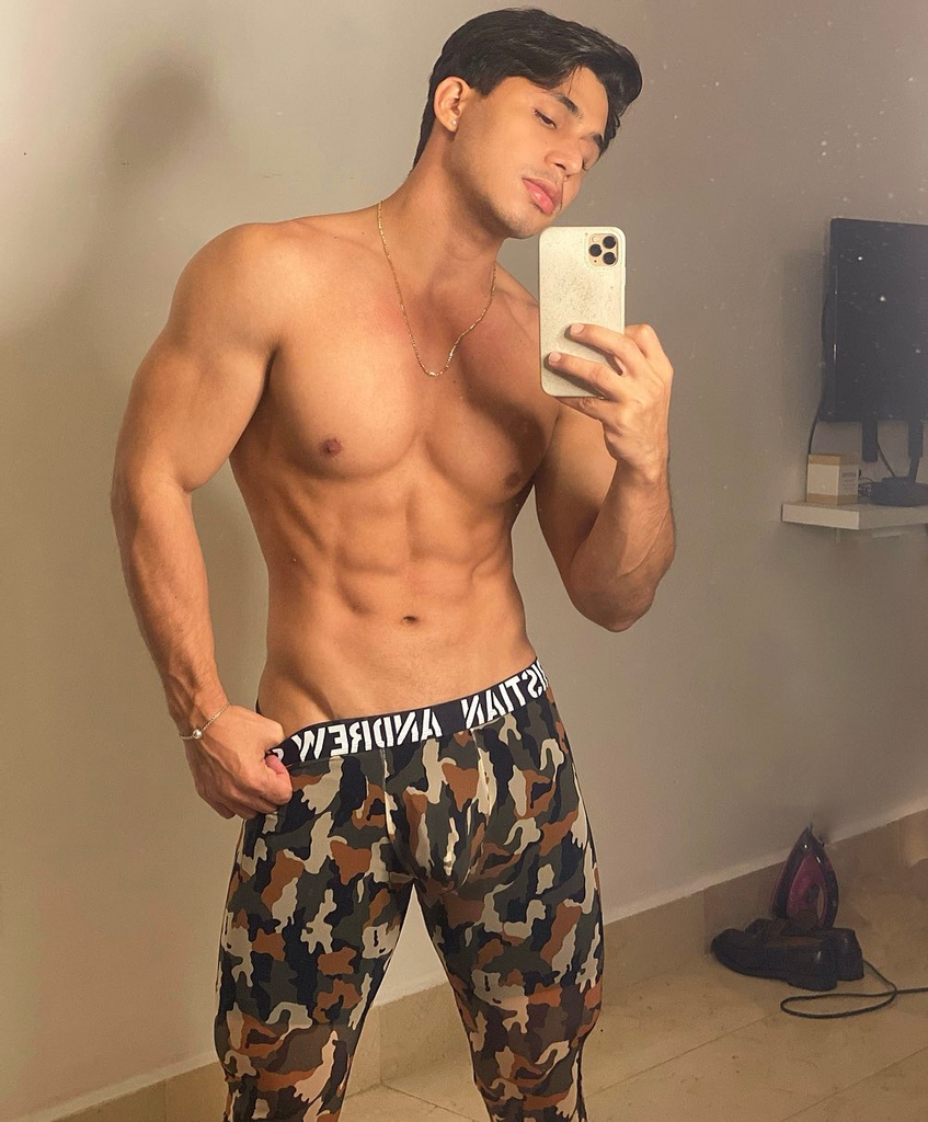 Andrew Christian on X: Give $30 | Get $30 Refer a friend and you both can  save on our hottest undies! t.coPTjnMG1h00 Model: renegonzalezzy  (Insta) t.coMmxKPYEFgo  X