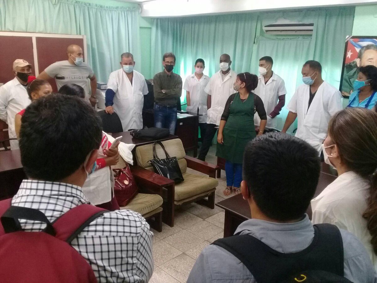 PrensaGtmo's tweet photo. 📣Evento de #catación de #café ☕ en el Grupo Enmpresarial #AltoSerra, en #Guantánamo, con la participación de representantes de todas las empresas #exportadoras del grano en #Cuba🇨🇺 y con #catadores invitados de #Perú❗❗❗ #FestivalChocolateConCafé @MinagGuantanamo @MINAGCuba https://t.co/Bxl5RSJUb2