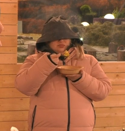 tahtiportti's tweet photo. Onnea Jaccu! ❤️ #bbsuomi #bbjasmiina https://t.co/r9qKSz9vSy