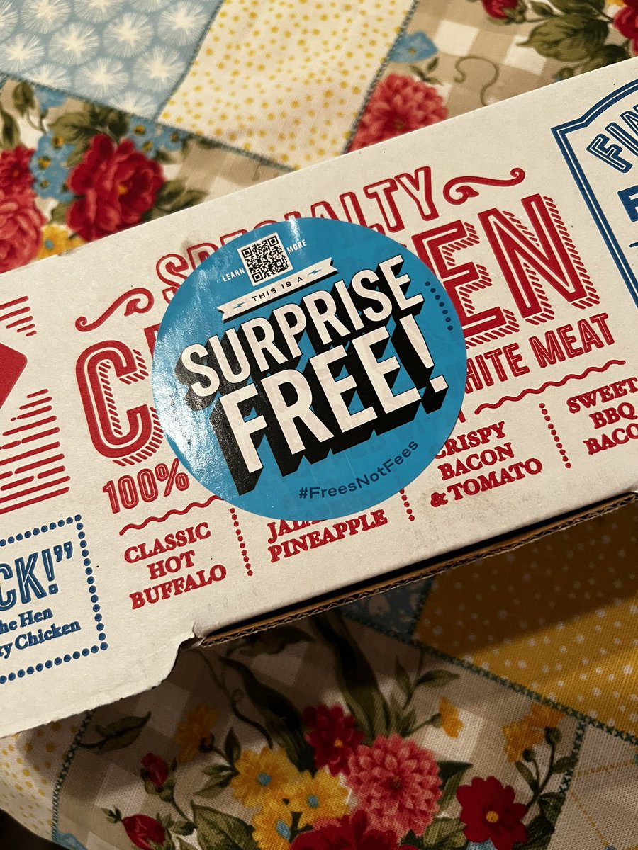 Jennaontheair's tweet photo. When you order @dominos every week, youโre bound to get a #FreesNotFees goodie eventually! #MomOfTeenBoys #MomLife https://t.co/LWDyMmbyrp