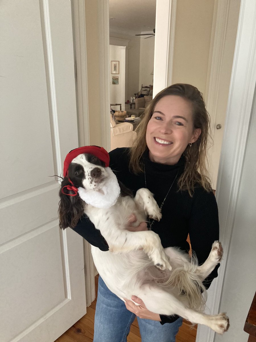 edgobeil's tweet photo. Grateful for this sweet (&amp; patient) girl.  Hope everyone had a wonderful Thanksgiving. Merry early Christmas and Happy Hanukkah! #Dutton #appellatedogs https://t.co/L8moEFtsAg