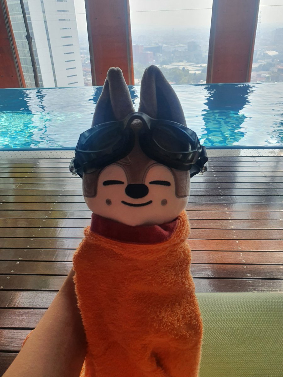 WBbokari's tweet photo. Hoy fuimos a nadar con noonas y bbokari un ratito.💕
i vote #straykids for 'Worldwide Fans Choice Top 10' #MAMAVOTE https://t.co/cIJWGByp3k