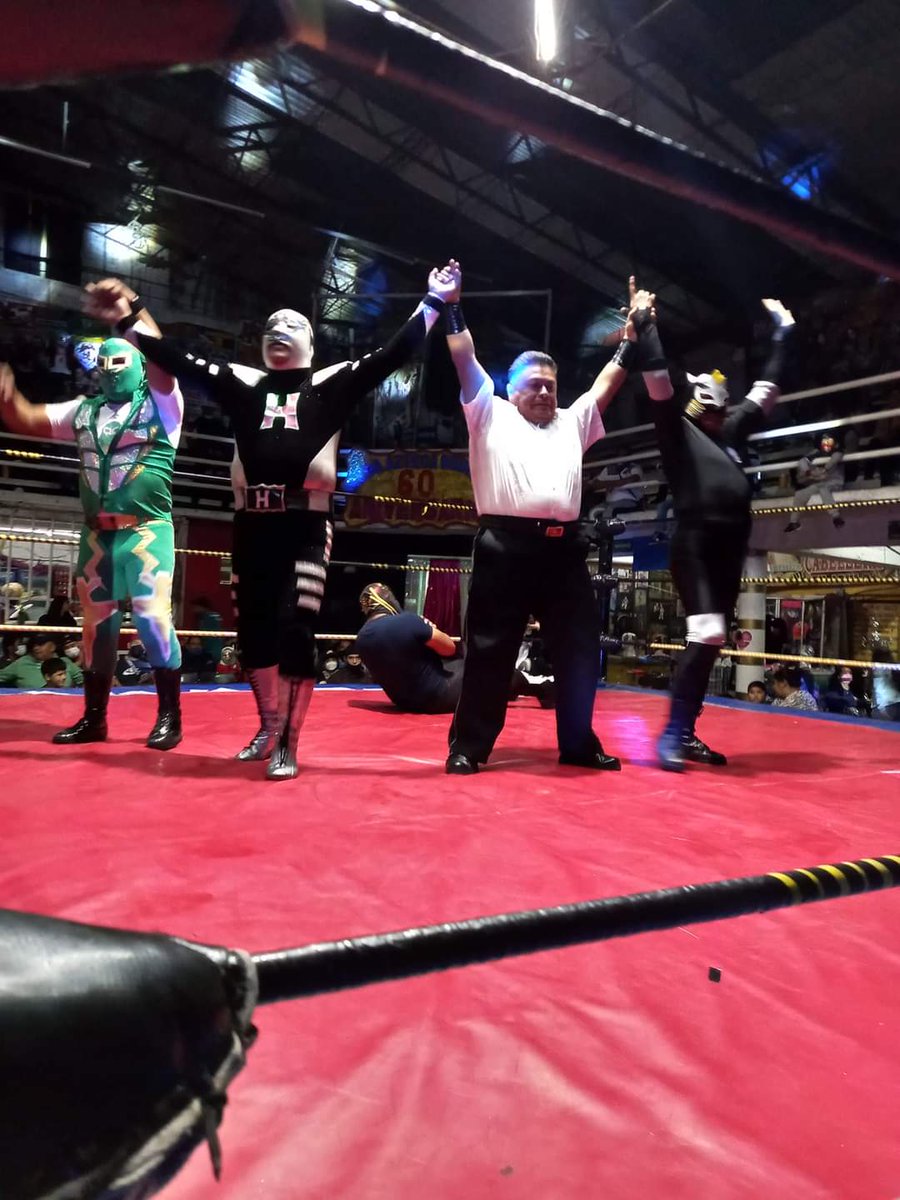 LaTijeraLucha's tweet photo. La primera lucha de regalo en #ArenaAztecaBudokan es para el bando técnico #CapitanHumo, #GuardianDelEspacio y #Jetaman ante #Fujitivo, #Audio e #Infinity en contienda con gran garra para abrir el festejo que la #DinastiaMoreno tiene preparado para el público de Neza.
#latijera https://t.co/JDv81Zm1QI