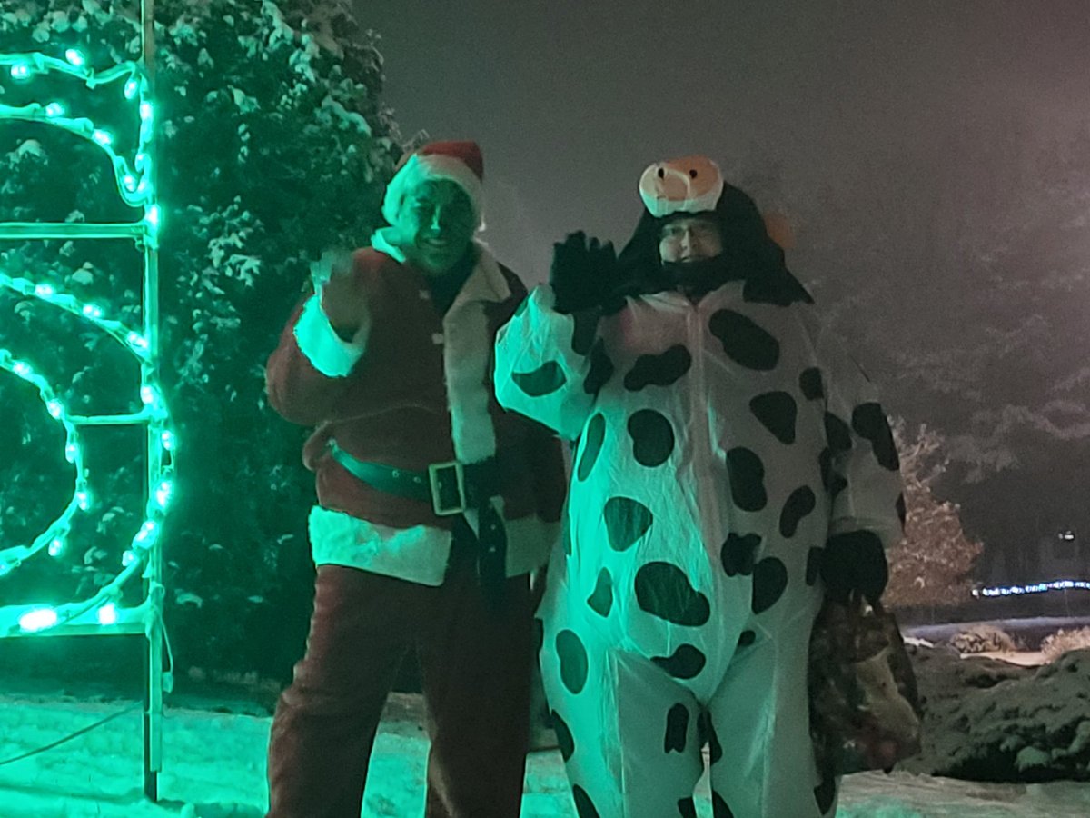 Actofkindness211 (@actofkindnesskw) on Twitter photo 