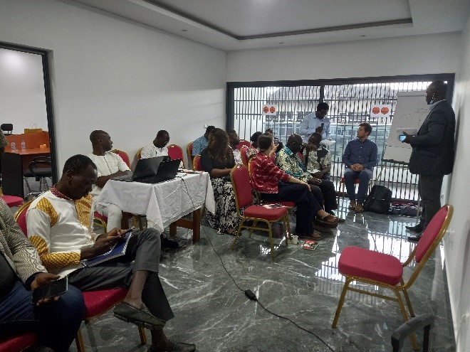 WalkTalkChange's tweet photo. Les membres de Walk and Talk to Change (WTC) renforcent leurs capacités en monitoring de la #déforestation avec l'outil IMAGES
@VividEconomics @StandMighty @EtelleHigonnet @JcKoya https://t.co/l0p2jGB9BX https://t.co/BYnGz3UX4p