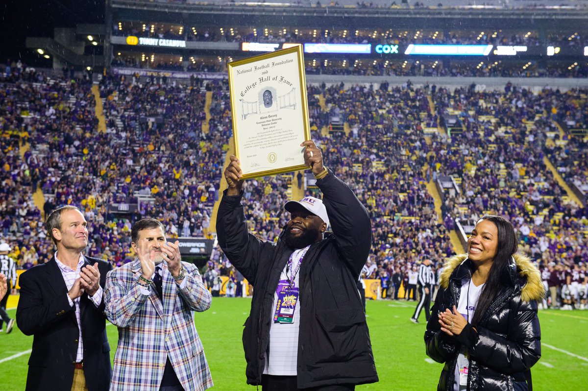 Some LSU greats were in Tiger Stadium on Saturday night
