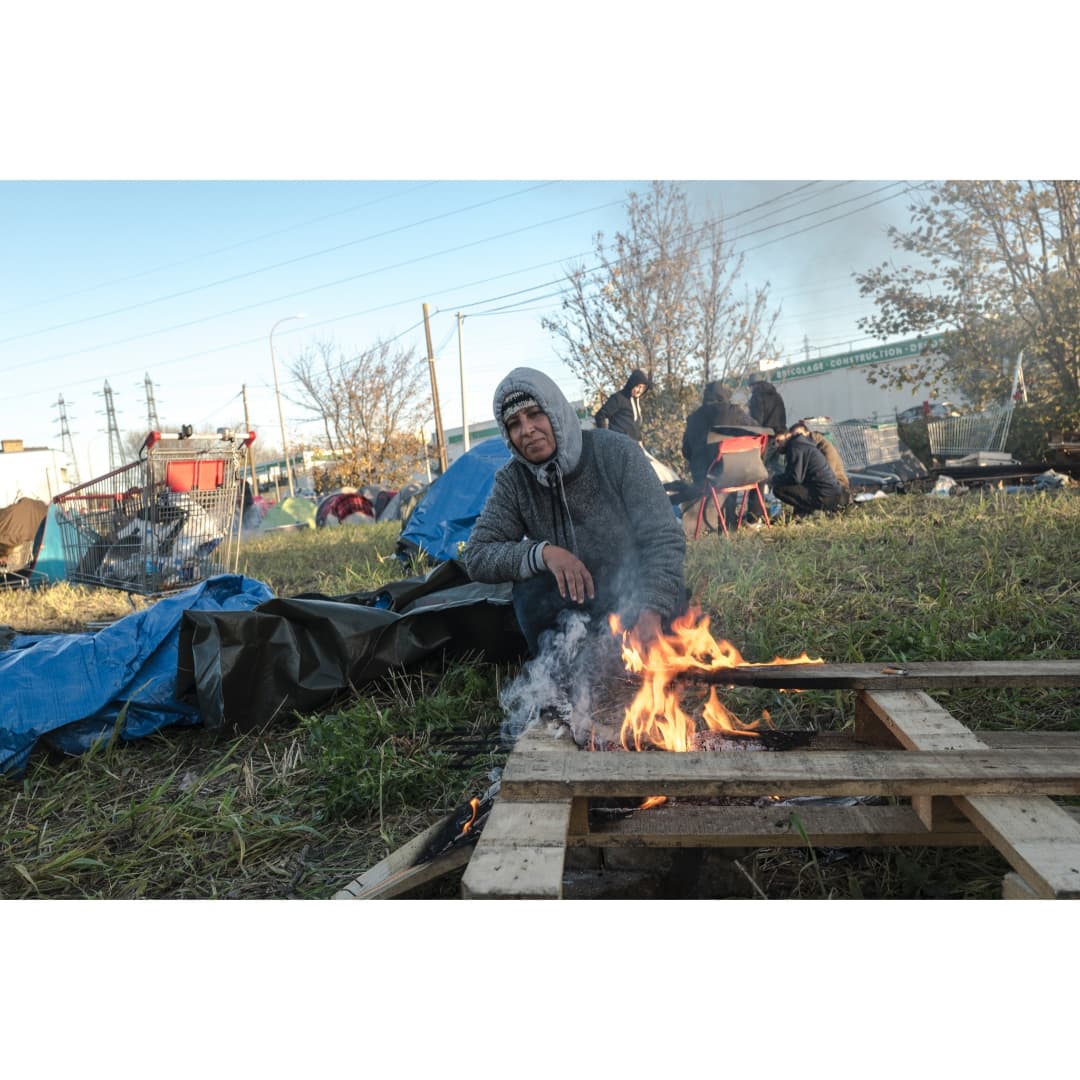 La semaine derniere j ai rencontre Kazhall et sa famille apres l expulsion de leur campement. Aujourd'hui, j ai appris leur mort tragide dans le naufrage qui a emporte 27 personnes mercredi dernier. Leurs reves resteront a jamais perdus entre les deux frontieres.