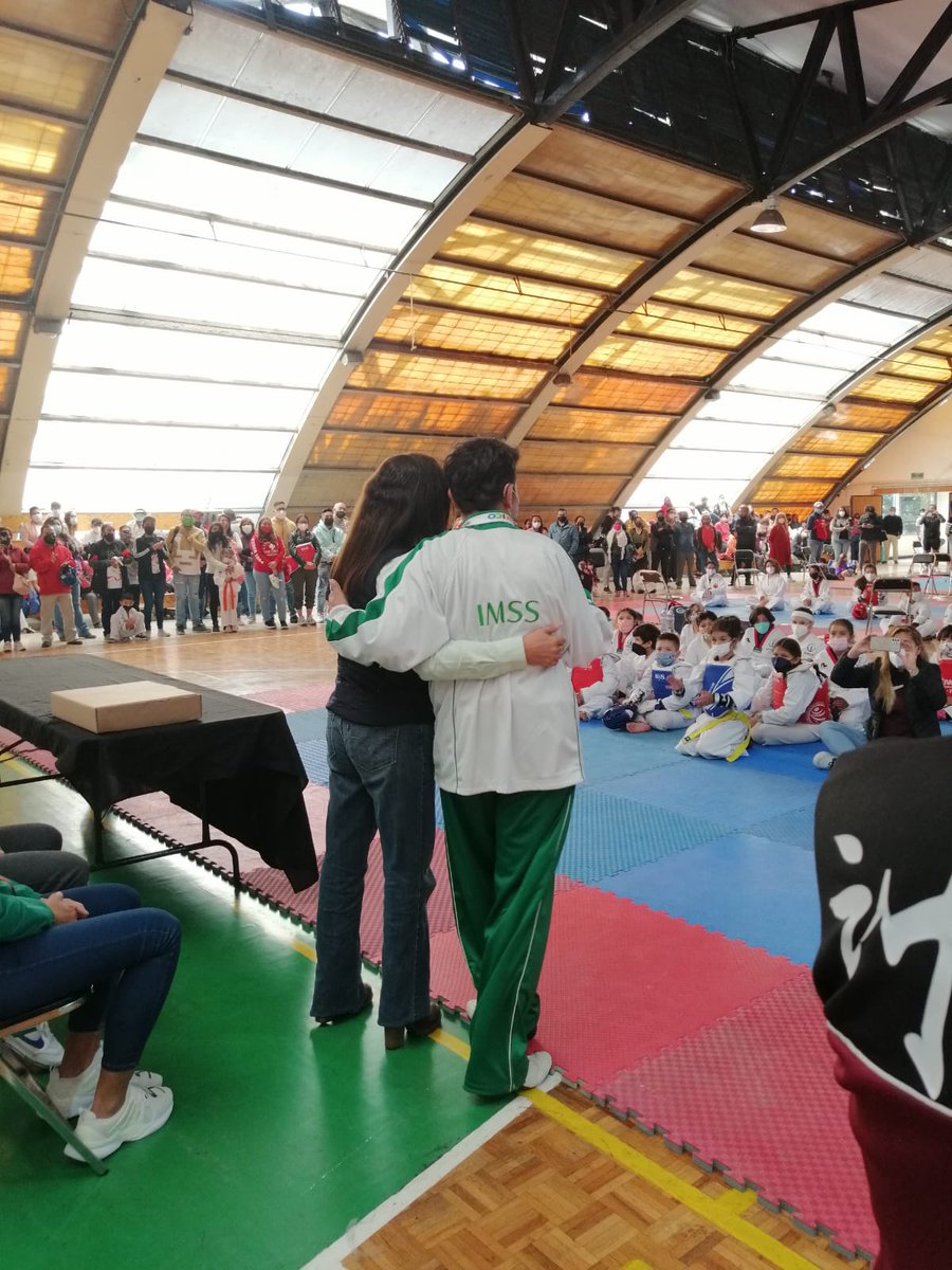 HectorAntonioMX's tweet photo. La experiencia es camino constante de perseverancia y dedicación, la Coordinación Técnica de Cultura Física y Deporte de @Tu_IMSS, FELICITA a #HéctorHugoHernánSegura por clasificar a Olímpicos Sordomudos Brasil 2022 en la división de menos de 69kg 👏🏼🇲🇽

#DeporteIMSS https://t.co/0YWDJJNHkG