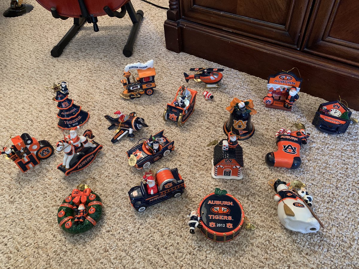 Proudly decorating my tree in honor of the Auburn defense that put up an awesome fight yesterday. <a href="/AuburnTigers/">Auburn Tigers</a> <a href="/AUAlumniAssoc/">Auburn Alumni</a> #wareaglealways 🎄#wevebeenmarriedawhile