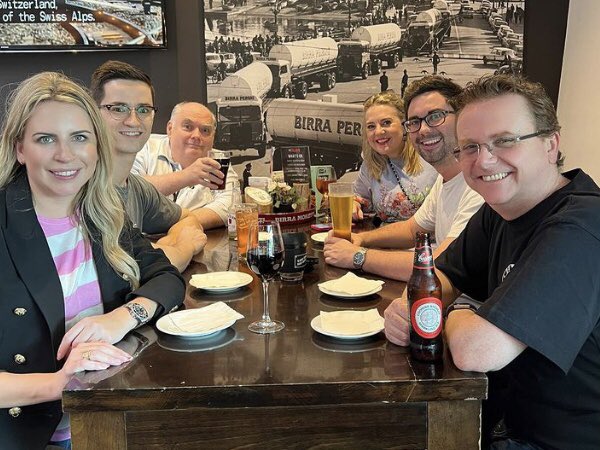 SpencerHowson's tweet photo. Extended #sundaytipple yesterday afternoon with L-R @OlympiaKwitowsk @AidenMT1 @debritz @cooklive_love and @matthepworth23 https://t.co/EJyKFtr06a