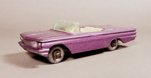 diecastchile's tweet photo. Nuevo en el blog: #Matchbox #RegularWheels #Pontiac Bonneville Mk. II Convertible.
https://t.co/OgHlqiPc9I https://t.co/TgsuTLIBV2