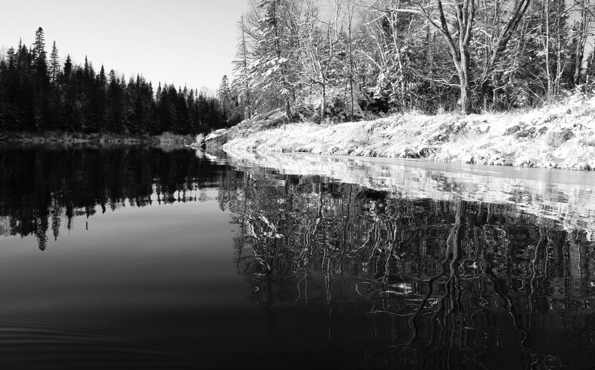marykkeown's tweet photo. Nov. 27. A #SnowPaddle down the #VermilionRiver in #GreaterSudbury w #KoralTheKayak and @lynn_news. It was a wonderful, soulful experience. The skies were blue and the #snow, untouched. And it was so still. I made a few #BlackAndWhite images. There’s just something abt B&W… ❄️ https://t.co/14W1Mr9w9W