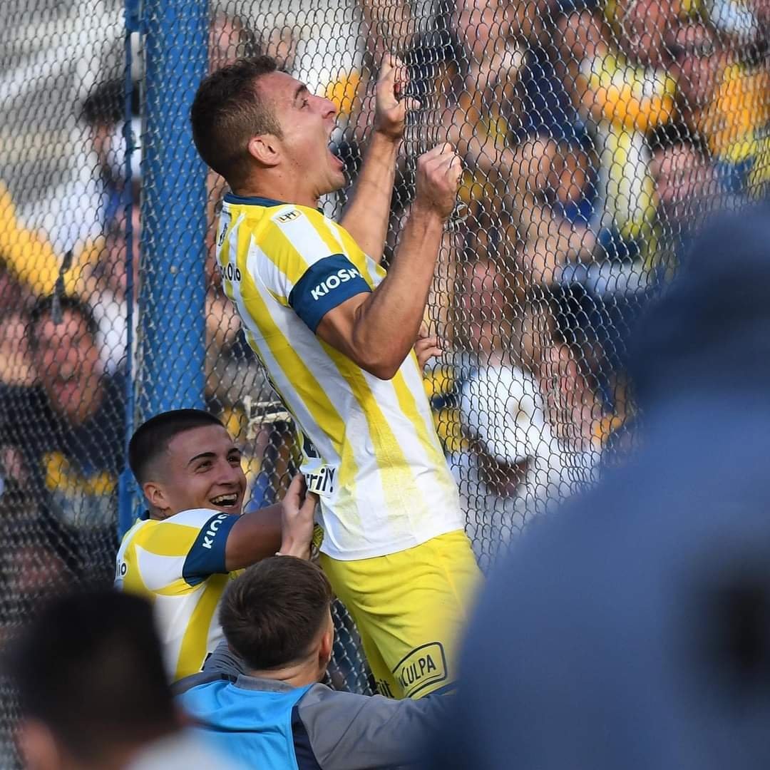 centralarroyito's tweet photo. #MR99 El 9 máximo. https://t.co/DUG4H4Tm8j